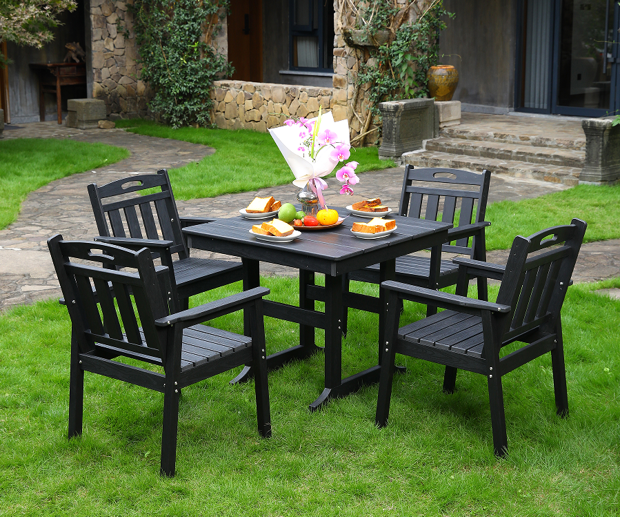 Sedia da pranzo per esterni in HDPE 4 sedie + tavolo quadrato set schienale verticale nero